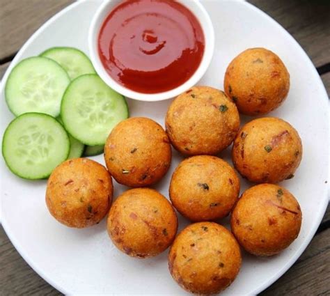 Poha Pakoda घर पर बनाएं पंजाबी स्टाइल पोहा पकोड़ा मिनटों में सीखें