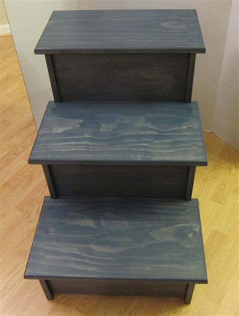 24 Large Pet Stairs to Give Your Big Dog or Cat the Extra Step They ...