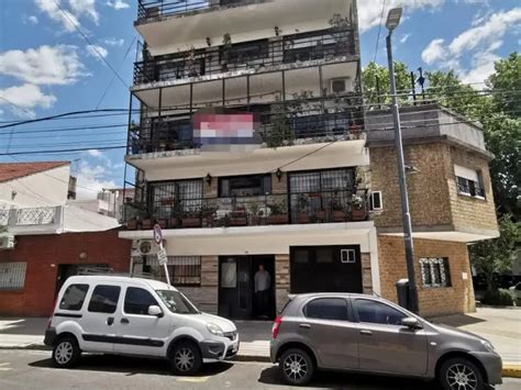 Departamento Venta Ambientes A Os M Con Balc N Lascano