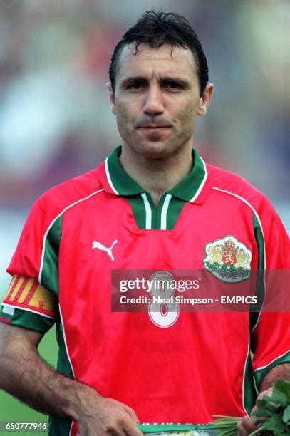 310 Bulgaria Hristo Stoichkov Stock Photos, High-Res Pictures, and Images - Getty Images