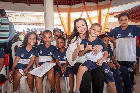 No Bico Do Papagaio Senadora Professora Dorinha Inaugura Escola