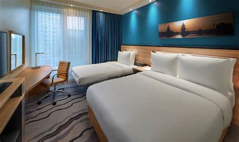 Berlin City Centre Hotel Rooms - Hampton by Hilton Berlin City Centre ...