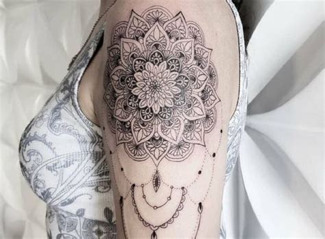 Tatuajes Elegantes Para Mujer En El Brazo