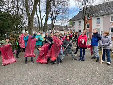 Aktion SauberZauber An Der THS Theodor Heuss Grundschule In Essen