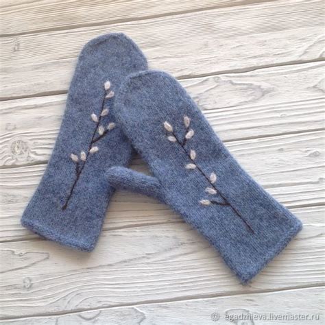 Pin by Tiina Sildre on kudum | Winter glove, Fashion, Winter