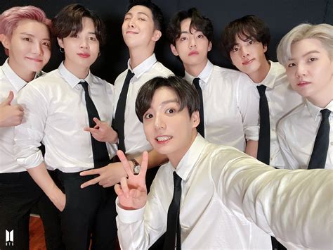 Bts Üyeleri Kişisel Instagram Hesapları Açtı Ve Rekor Kırdı Korezin