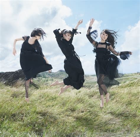 東京湾の新たな夏の風物詩“東京花火大祭～edomode～” Perfume「無限未来」とコラボしたミュージック花火の打ち上げ決定！ 記事