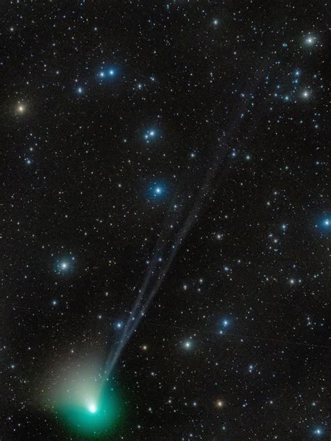 Asteroides Cometas Meteoros 2023