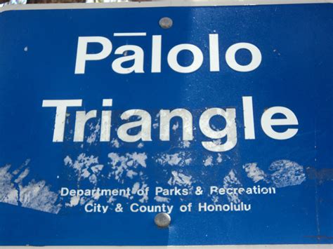 Hikes, City Parks & Farmer's Markets: Palolo Triangle