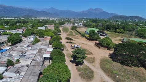 Vía de acceso al colegio de los 450 Años en Valledupar será