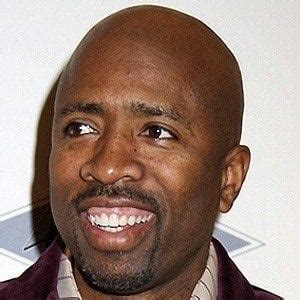 Kenny Smith - Age, Family, Bio | Famous Birthdays