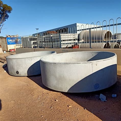 Concrete Round Cattle Water Trough | Free Delivery 500 km - Dallcon