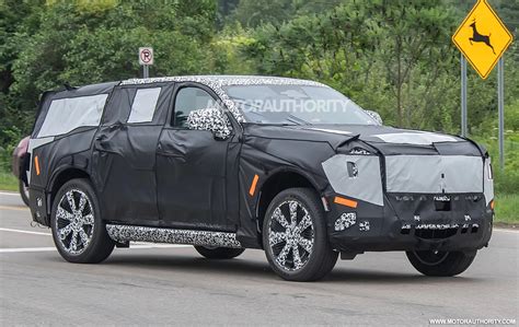 2025 Cadillac Escalade Iq Spy Shots