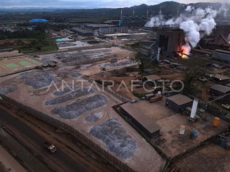 Aktivitas Perusahaan Smelter Nikel Di Konawe Antara Foto