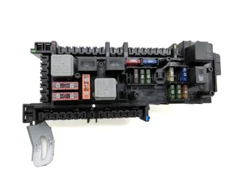 BOÎTE À FUSIBLES Système électrique central pour CDI 100KW W212 S212