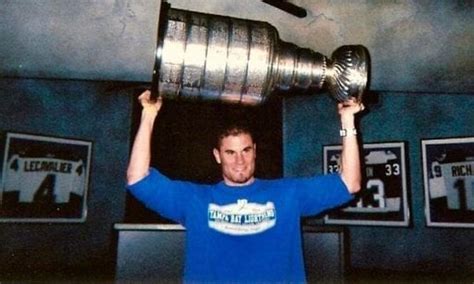 Throwback Thursday Uw Has A Stanley Cup Champion For Real