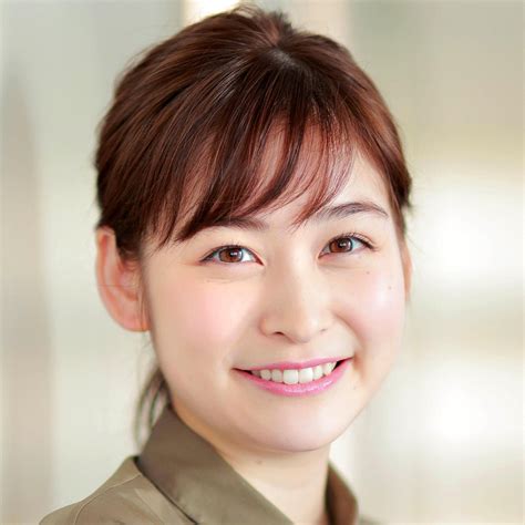 日テレ岩田絵里奈アナ、20歳当時の写真を公開しファン騒然「国宝級美女」「麗しい」 スポーツ報知