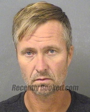 Recent Booking Mugshot For Gregory James Moon In Palm Beach County