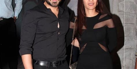 Photos: Emraan Hashmi Out On A Date With His Wife | MissMalini