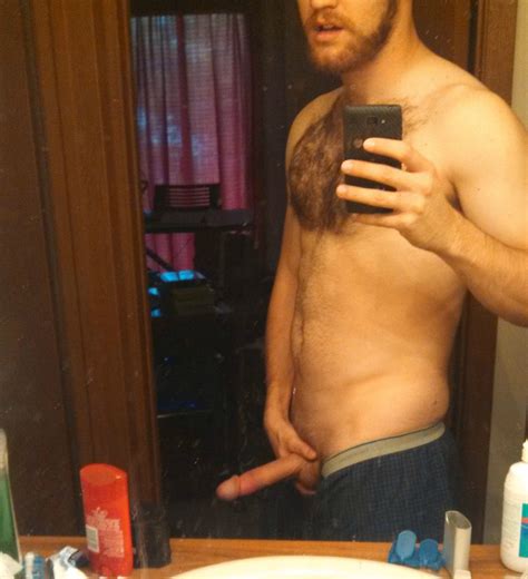 Hairy Sweden Gay Th MasFC Bares His Cock MrGays