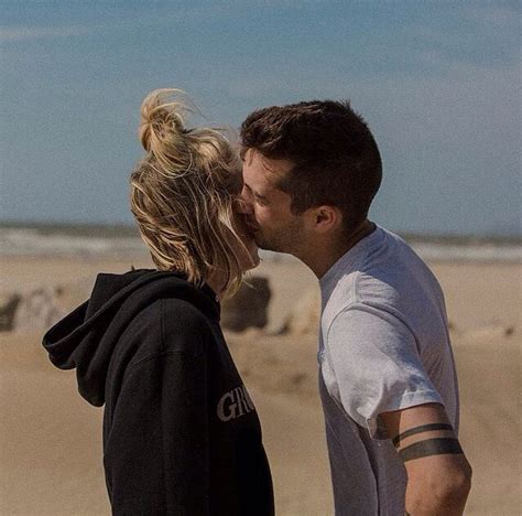 I Take My Face Off At The Door Tyler Joseph With Wife Jenna Of Twenty One Pilots Twenty One