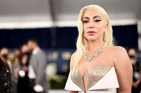 Fans De Lady Gaga La Confunden Con Una Chica Trans Y Se Viraliza El