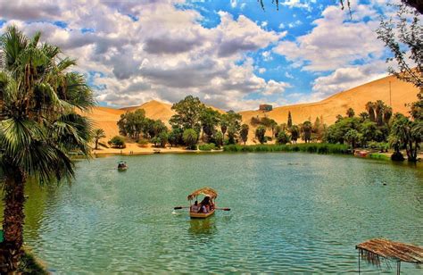 Laguna De Huacachina Y Tubulares Desde Ica