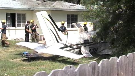 Plane Crashes Into Florida Home Fox News Video