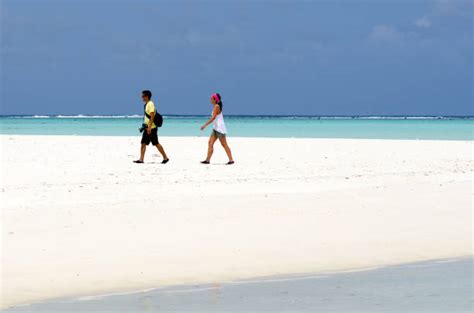 10+ Snorkeling Cook Islands Aitutaki Couple Stock Photos, Pictures & Royalty-Free Images - iStock