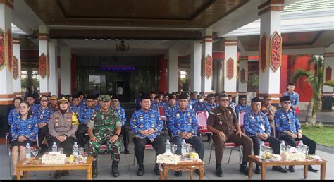 PTN UNMUL Jadi Tuan Rumah Dalam Nobar Pernyataan Pers Tahunan Menteri