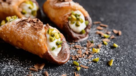 Descubrir 95 Imagen Cannoli Receta Italiana Abzlocalmx