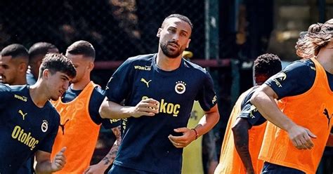 Cenk Tosun Fenerbah E Den Ayr L Yor Mu Cenk Fenerbah E Den Neden