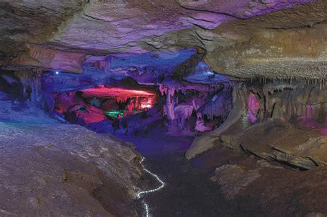 Crystal Palace - Raccoon Mountain Caverns