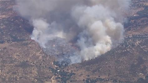 Bunnie Fire In Ramona Burns Multiple Acres Evacuation Ordered Cbs8