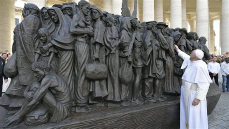 Pope Unveils Sculpture Commemorating Migrants And Refugees Vatican News