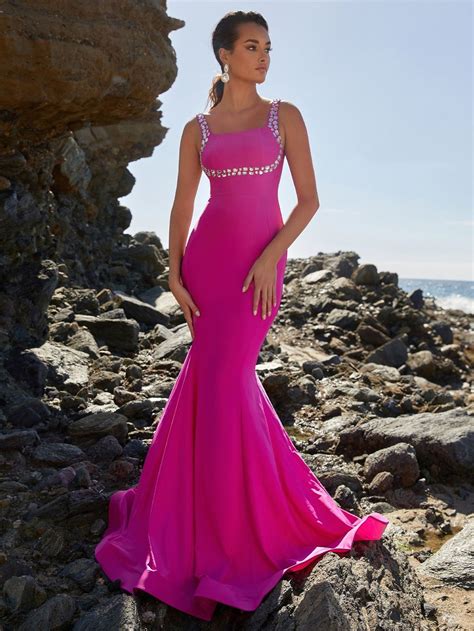 Style FSWD0547 Faeriesty Size S Prom Sequined Hot Pink Mermaid Dress