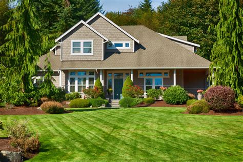 Front Yard Landscaping Design Tips for Curb Appeal - Greenhaven Landscapes