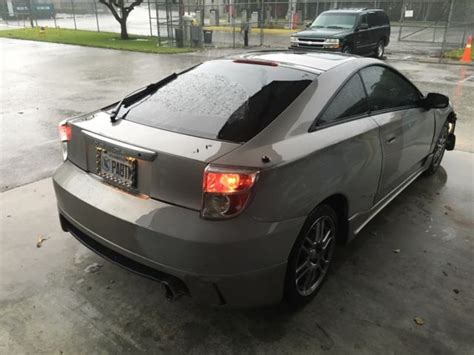 2004 Toyota Celica Gt
