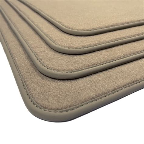 Floor Mats Beige Jeep Avenger Electric
