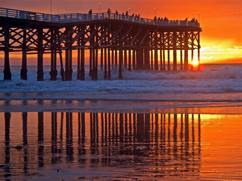 Crystal Pier Pacific Beach Crystal Pier At Sunset Flickr