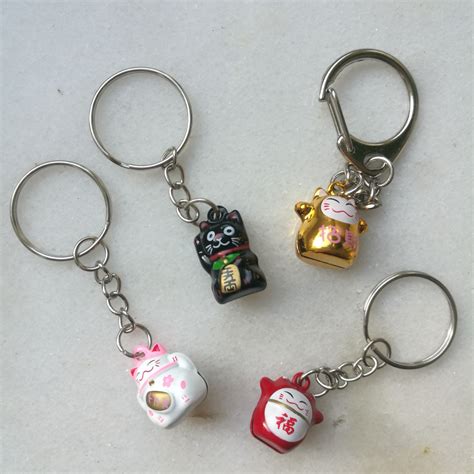 Japanese Lucky Cat Keychain Bell Charm Good Luck Fortune Cat Maneki