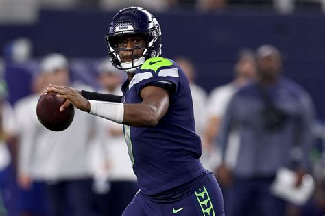 Eight Years Later Seahawks Geno Smith Is A Season Opening Starting Qb