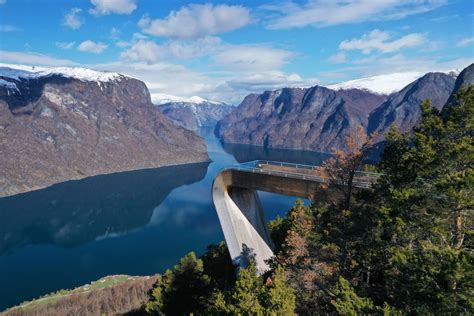 Stegastein Utsiktspunkt Over Aurlandsfjorden