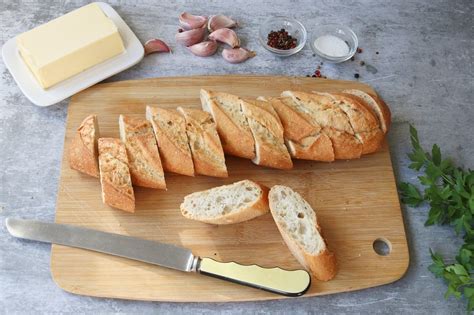 Pan de ajo la receta clásica muy fácil y rápida para hacerlo perfecto