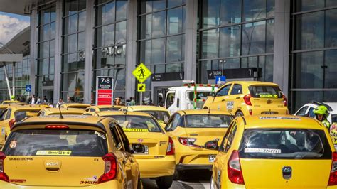 Tarifas De Taxi En Bogot Suben En As Quedan Carrera M Nima