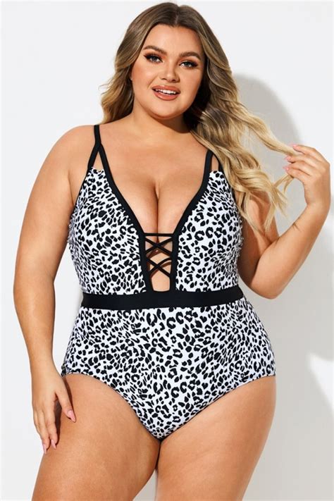 H Back One Piece Meet Curve