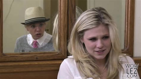 Tara Morgan And Scarlet Red Eat Pussy