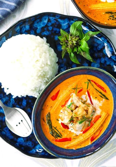 Thai Panang Chicken Curry Easy Weeknight Recipe That Spicy Chick