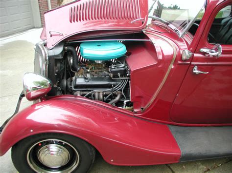 1933 FORD 5 WINDOW COUPE ALL STEEL