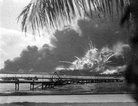 El ataque a Pearl Harbor en imágenes